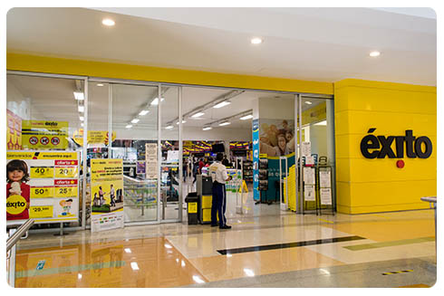 Almacenes éxito, Centro Comercial San Nicolás