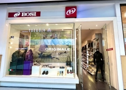 Bosi locales 2241 y 2299 Centro Comercial San Nicolás