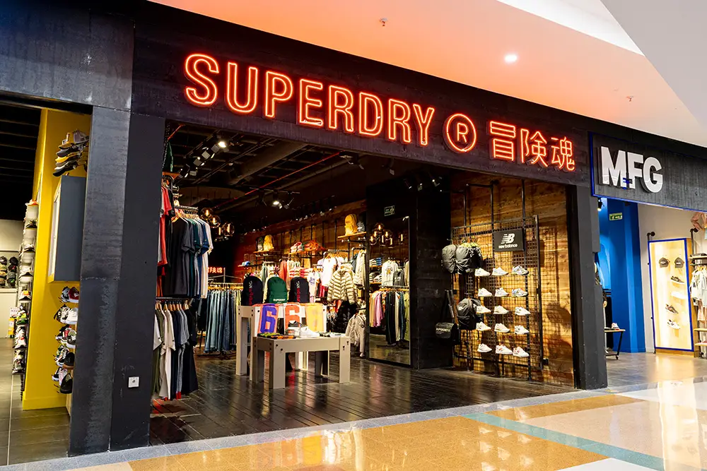 Superdry local 2535 Centro Comercial San Nicolás