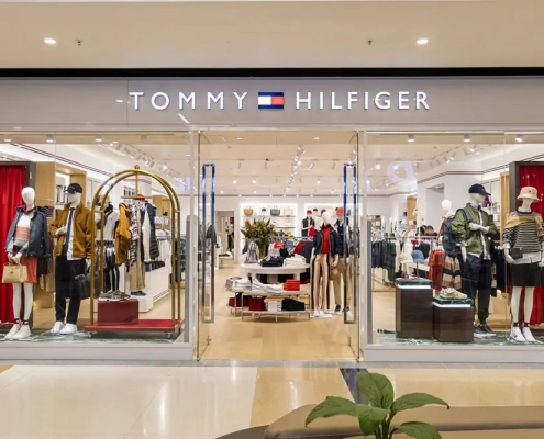 Tommy Hilfigher local 2529 Centro Comercial San Nicolás