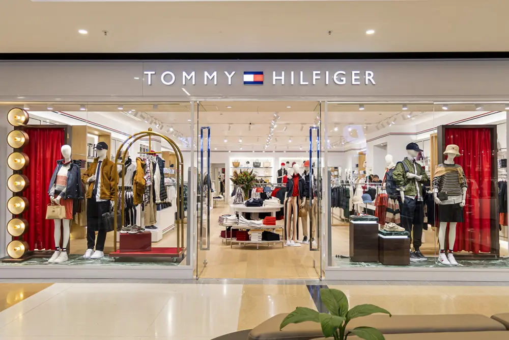 Tommy Hilfigher local 2529 Centro Comercial San Nicolás