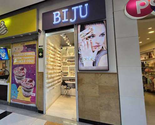 BIJU local 2373 Centro Comercial San Nicolás