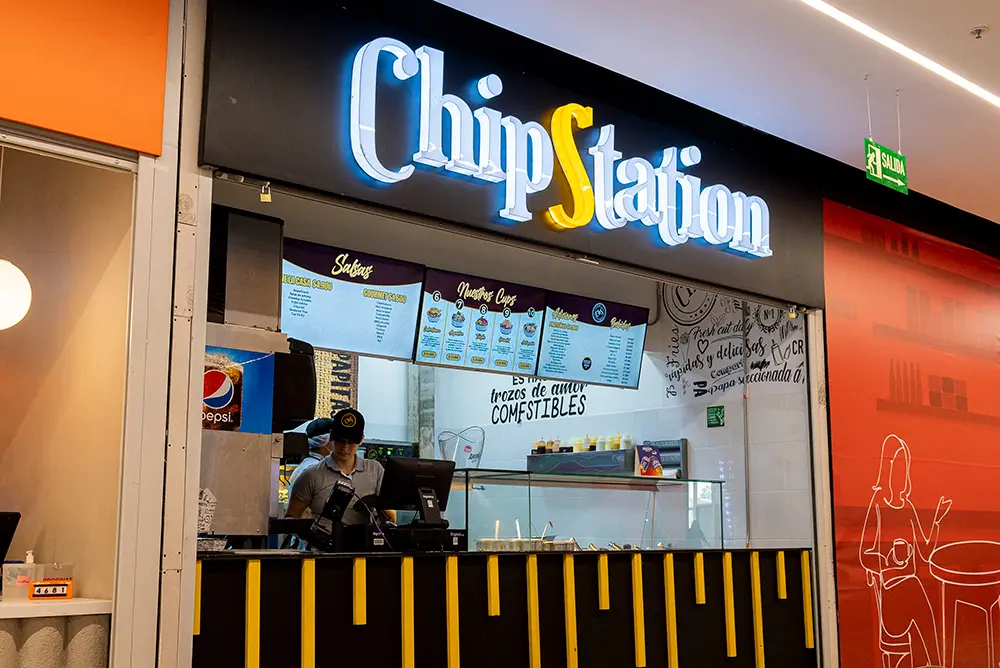 Chip Station Centro Comercial San Nicolás local 2423