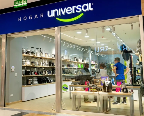 Universal Lander Centro Comercial San Nicolás local 2483